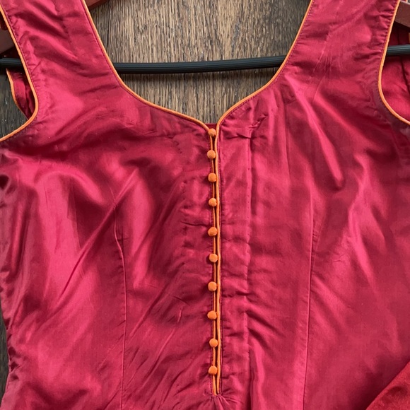 indian suit with tights and scarf - Picture 2 of 4